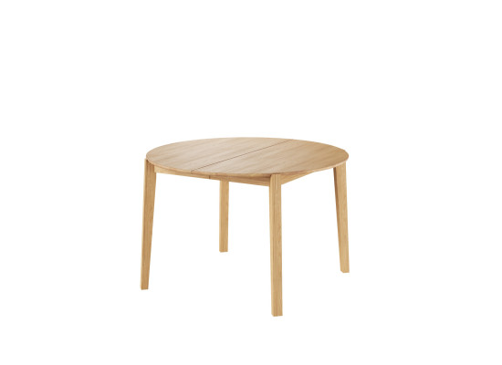 LIV 2015 020052 Daydream dining table oak natural oil